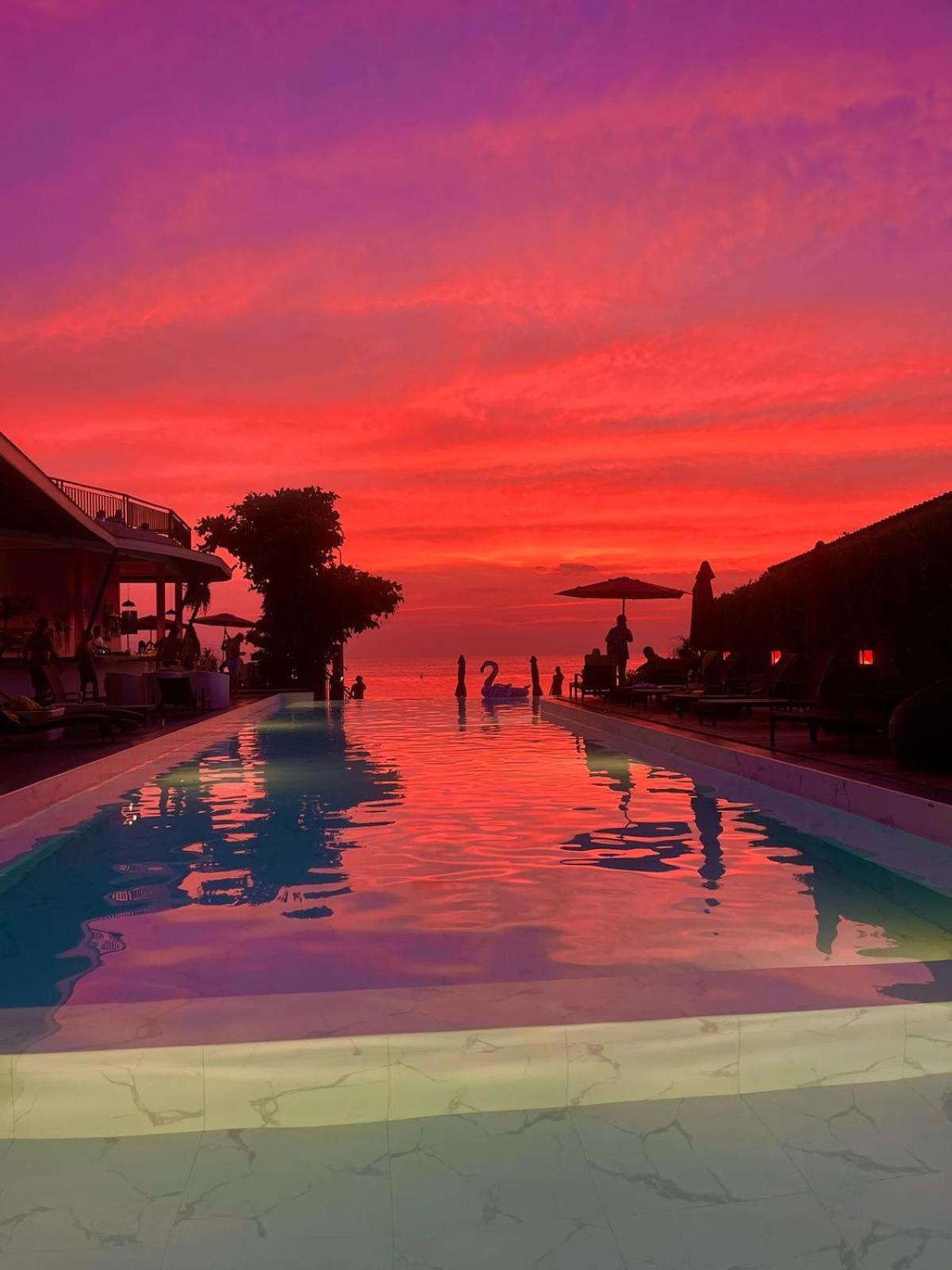 Sunset Beach Club Hotel Хаад Рин Экстерьер фото